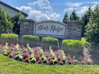 Holly Ridge Homes and Townhomes